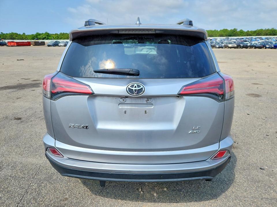 Aukcja sprzedaży 2018 Toyota Rav4, vin: 2T3BFREV0JW744386, numer aukcji: 61783936