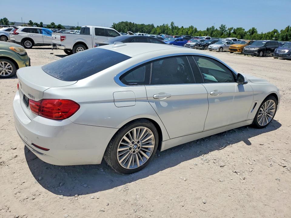 61938986 :رقم المزاد ، WBA4A5C5XFGK15742 vin ، 2015 Bmw 428 مزاد بيع