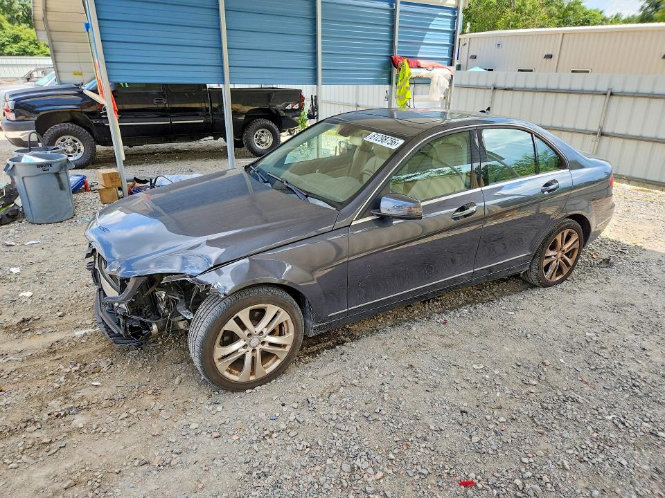 2013 Mercedes-benz C მანქანა იყიდება აუქციონზე, vin: WDDGF4HB9DR294337, აუქციონის ნომერი: 61298756