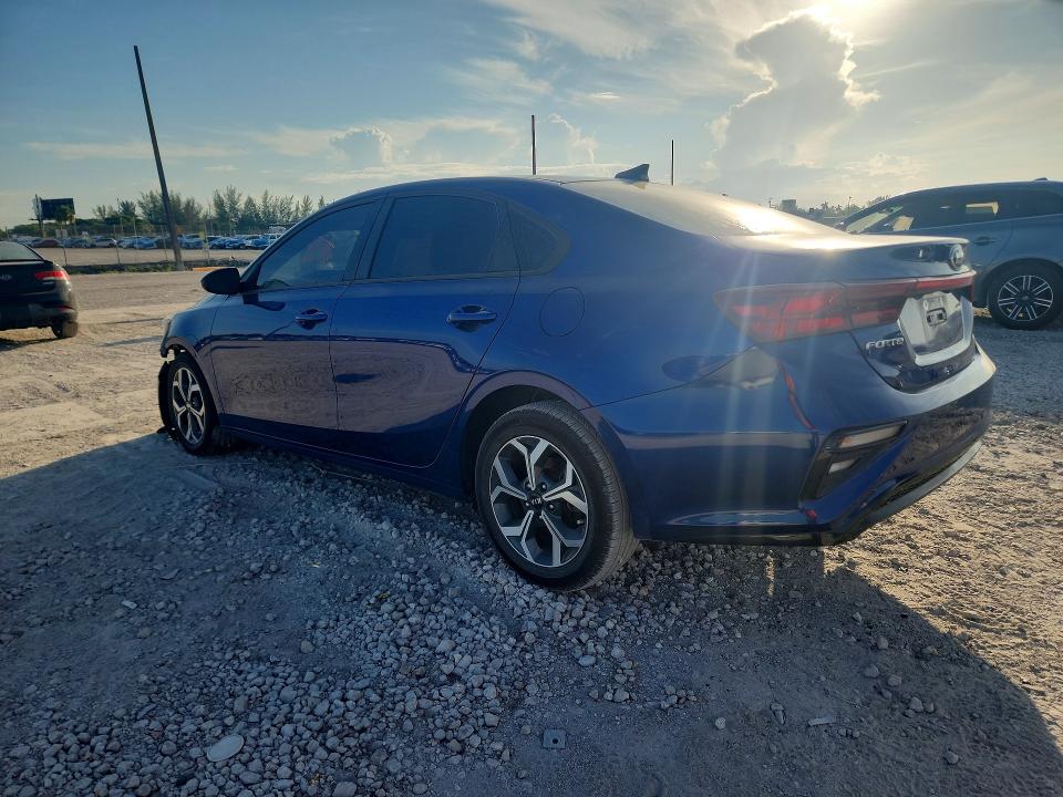 Продажа на аукционе авто 2021 Kia Forte, vin: 3KPF24AD5ME324393, номер лота: 95586685