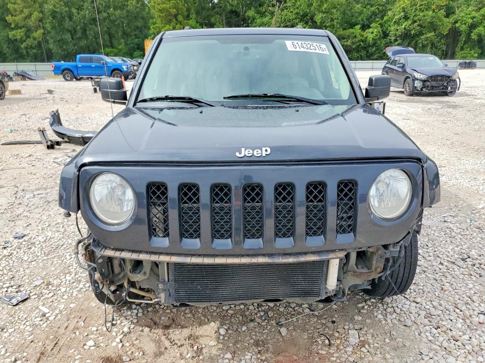 61432516 :رقم المزاد ، 1C4NJPFA0FD274280 vin ، 2015 Jeep Patriot مزاد بيع