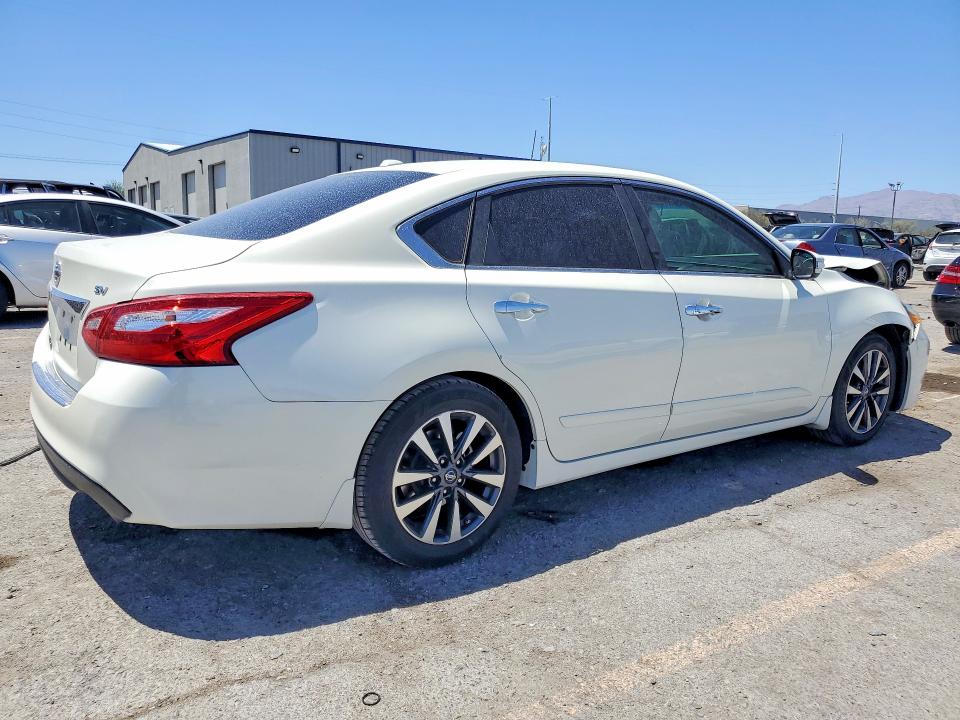 Продажа на аукционе авто 2017 Nissan Altima, vin: 1N4AL3AP3HC248137, номер лота: 60630436