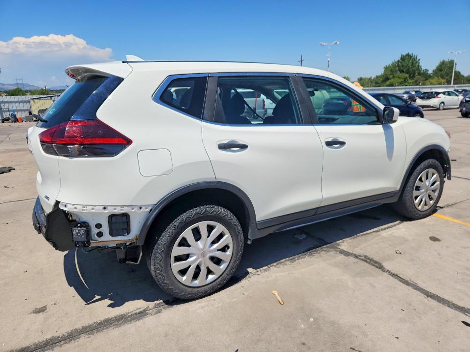 2018 Nissan Rogue მანქანა იყიდება აუქციონზე, vin: 5N1AT2MV8JC748522, აუქციონის ნომერი: 60880086