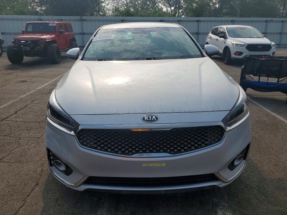 Продажа на аукционе авто 2017 Kia Cadenza, vin: KNALB4J1XH5052138, номер лота: 61030666