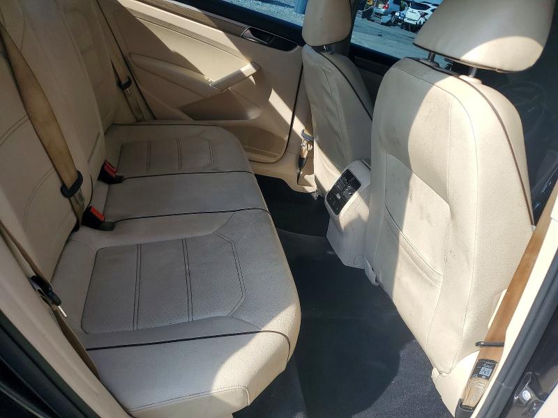 Aukcja sprzedaży 2018 Volkswagen Passat, vin: 1VWBA7A31JC032900, numer aukcji: 62932666