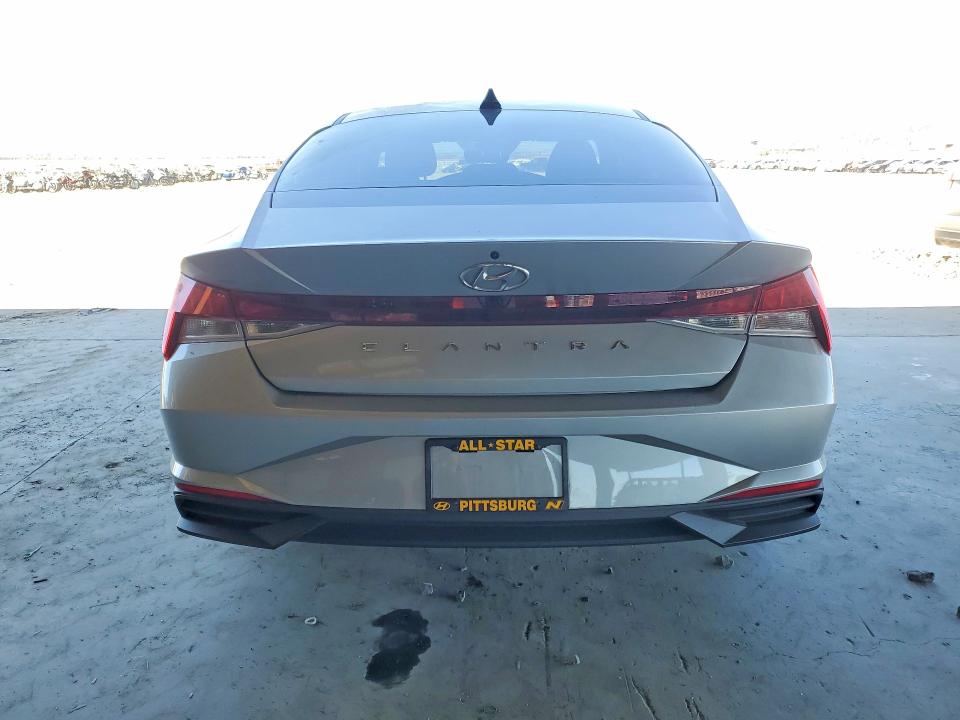 61615746 :رقم المزاد ، 5NPLM4AG6PH095018 vin ، 2023 Hyundai Elantra مزاد بيع