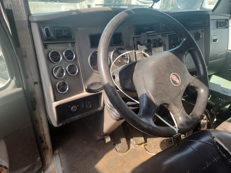 62849026 :رقم المزاد ، 2NKHHM7X9CM303208 vin ، 2012 Kenworth Construction مزاد بيع