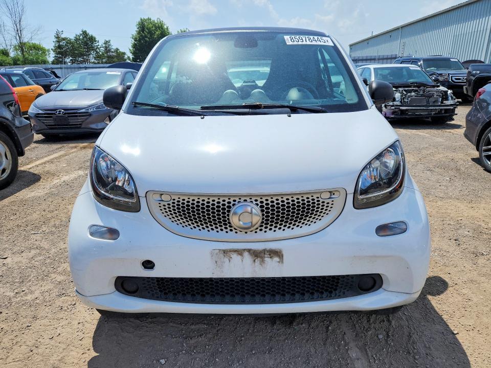 Продажа на аукционе авто 2016 Smart Fortwo, vin: WMEFJ5DA9GK153905, номер лота: 85978445