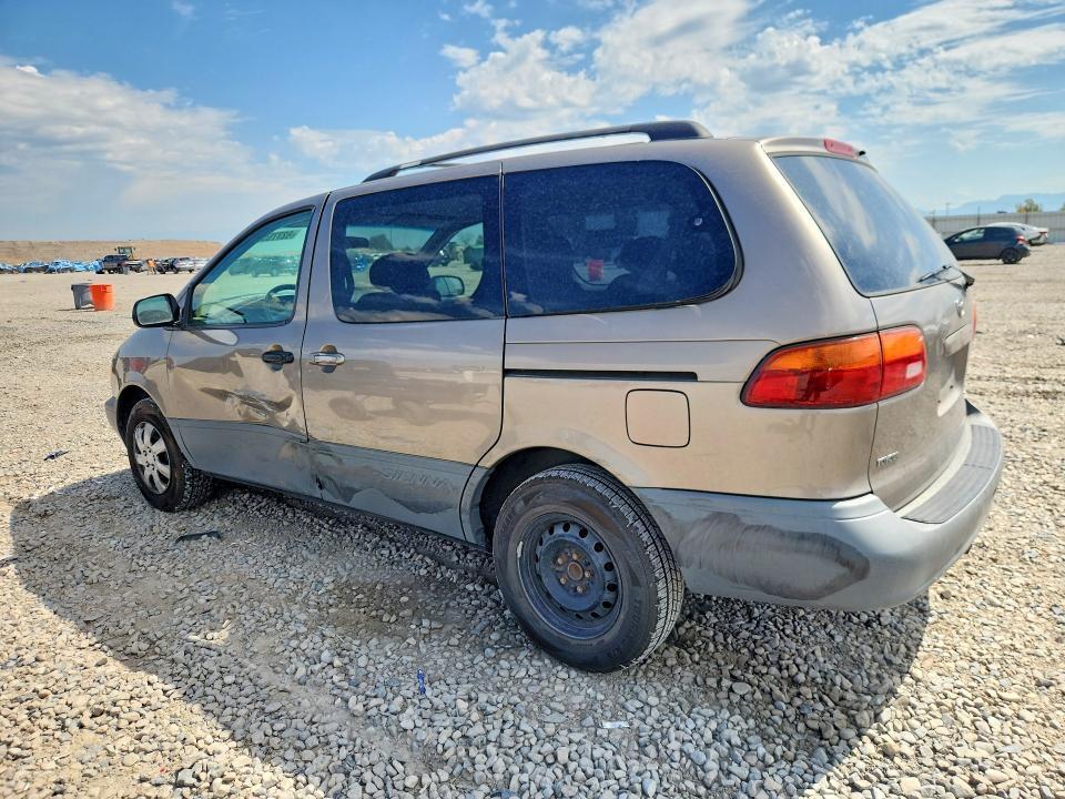 62776566 :رقم المزاد ، 4T3ZF13C9XU117017 vin ، 1999 Toyota Sienna مزاد بيع