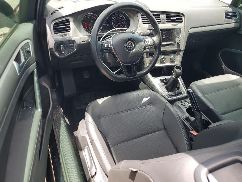 60618356 :رقم المزاد ، 3VW817AU0FM052032 vin ، 2015 Volkswagen Golf مزاد بيع