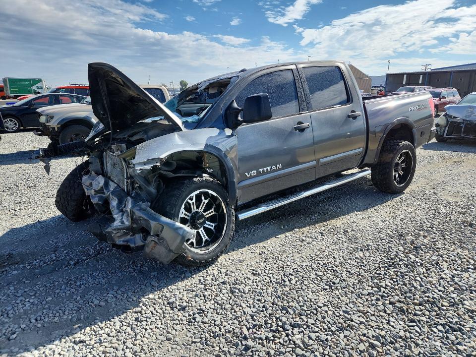 62306406 :رقم المزاد ، 1N6AA07C38N303934 vin ، 2008 Nissan Titan مزاد بيع