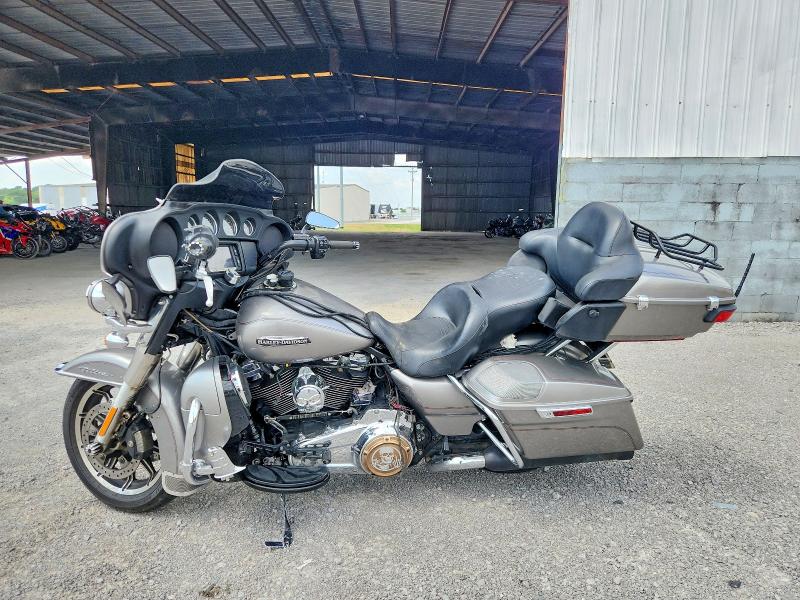 Aukcja sprzedaży 2017 Harley-davidson Flhtcu, vin: 1HD1FCC17HB633568, numer aukcji: 95588165