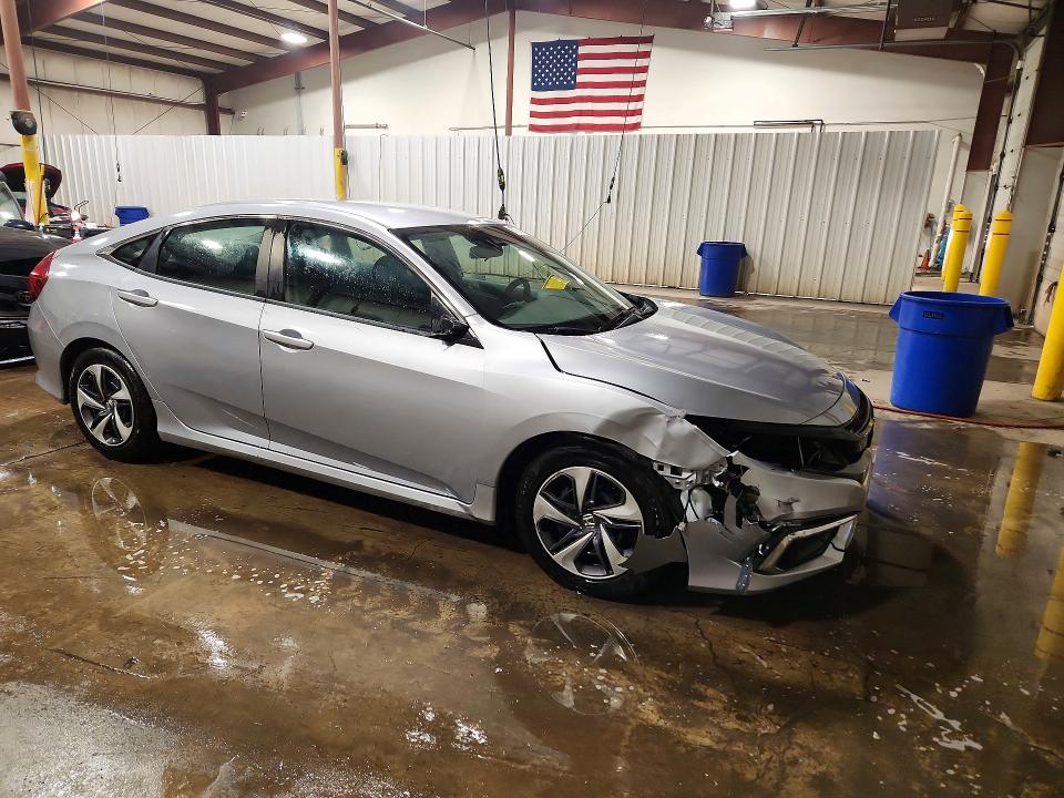 2020 Honda Civic მანქანა იყიდება აუქციონზე, vin: 2HGFC2F61LH513946, აუქციონის ნომერი: 61746236