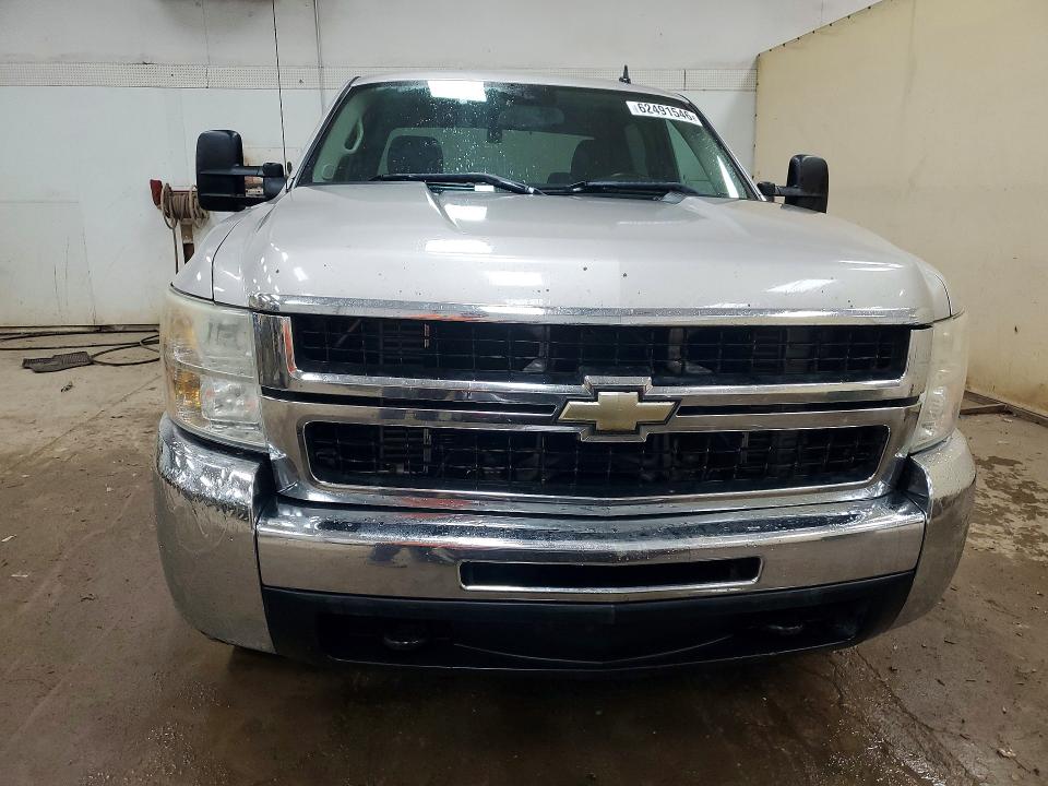 Продажа на аукционе авто 2009 Chevrolet Silverado, vin: 1GCHK536X9F147365, номер лота: 62491546