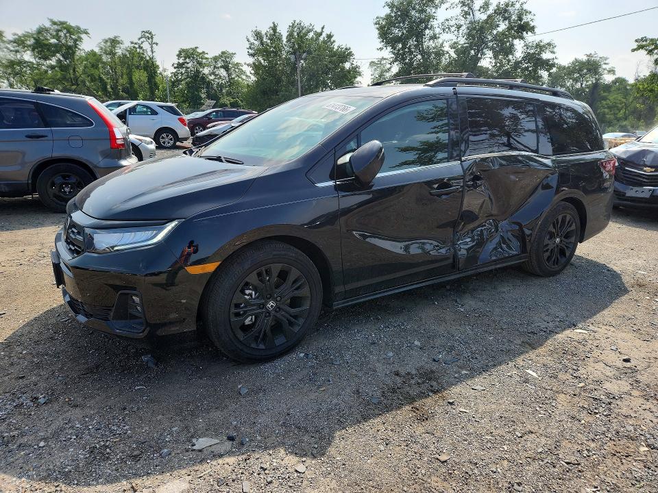 61413766 :رقم المزاد ، 5FNRL6H70TB046033 vin ، 2026 Honda Odyssey مزاد بيع