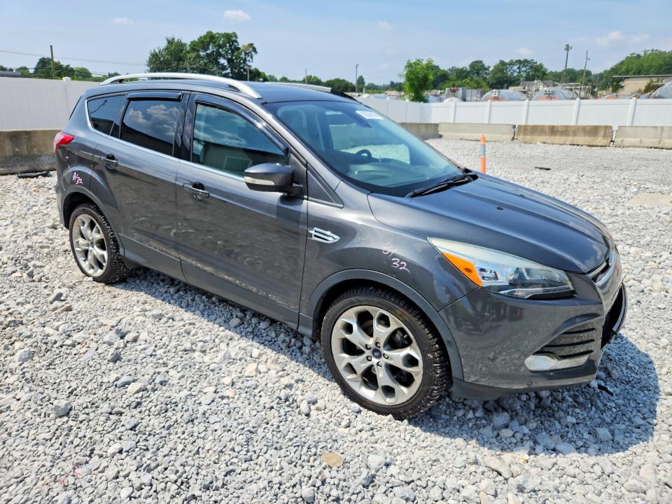 Продажа на аукционе авто 2016 Ford Escape, vin: 1FMCU9J92GUA06562, номер лота: 63034166