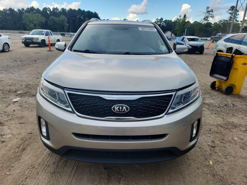 2015 Kia Sorento მანქანა იყიდება აუქციონზე, vin: 5XYKT4A62FG580817, აუქციონის ნომერი: 59313366