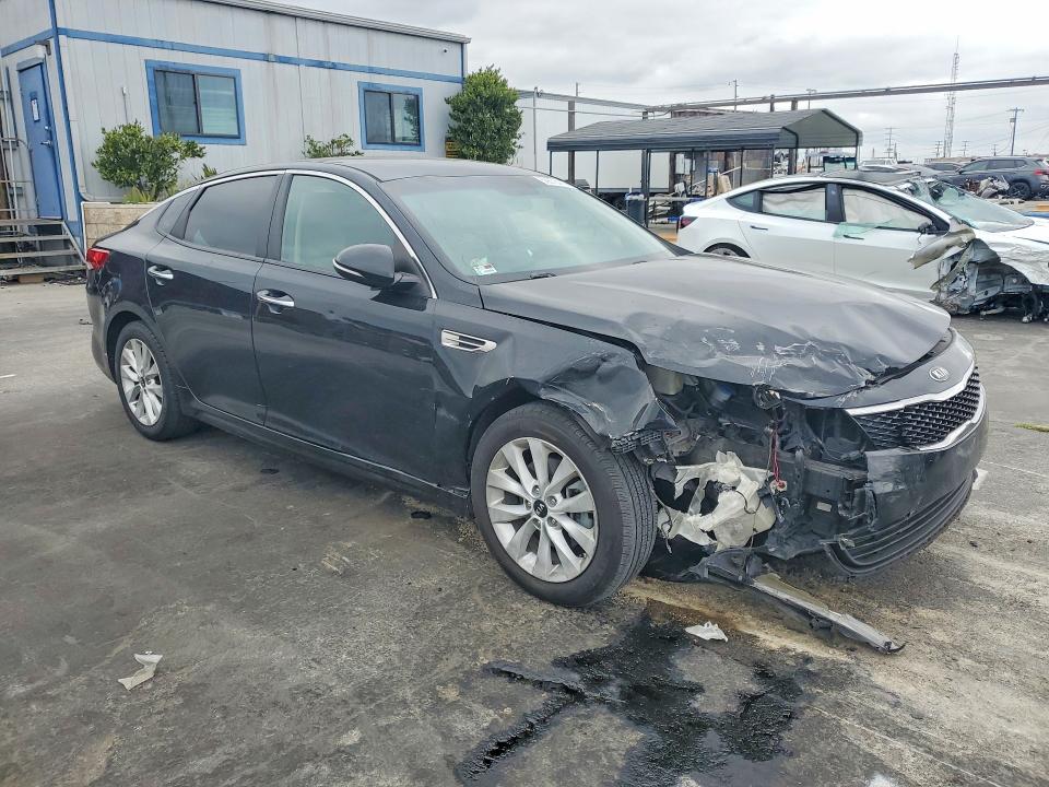 59673476 :رقم المزاد ، 5XXGT4L31GG081800 vin ، 2016 Kia Optima مزاد بيع