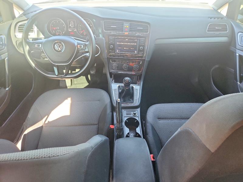 62057126 :رقم المزاد ، 3VWB17AU4JM289413 vin ، 2018 Volkswagen Golf مزاد بيع
