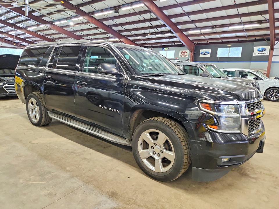2015 Chevrolet Suburban მანქანა იყიდება აუქციონზე, vin: 1GNSKJKC8FR547643, აუქციონის ნომერი: 62131516