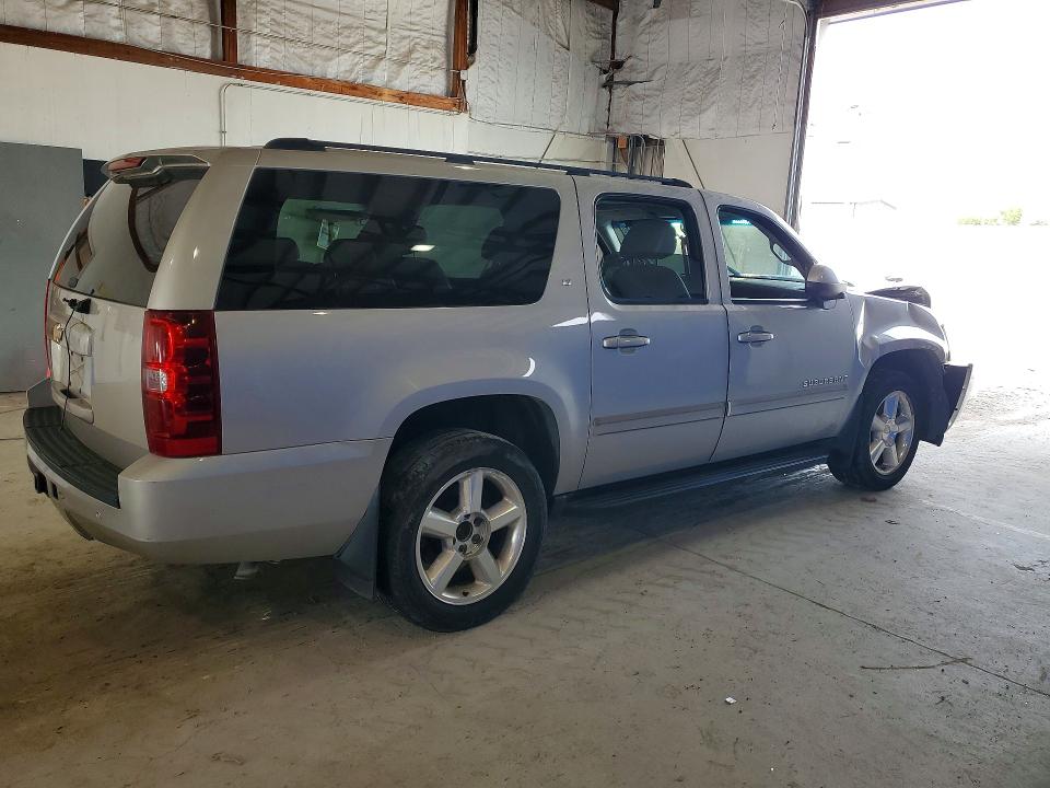 Продажа на аукционе авто 2007 Chevrolet Suburban, vin: 3GNFK16307G128411, номер лота: 62119206