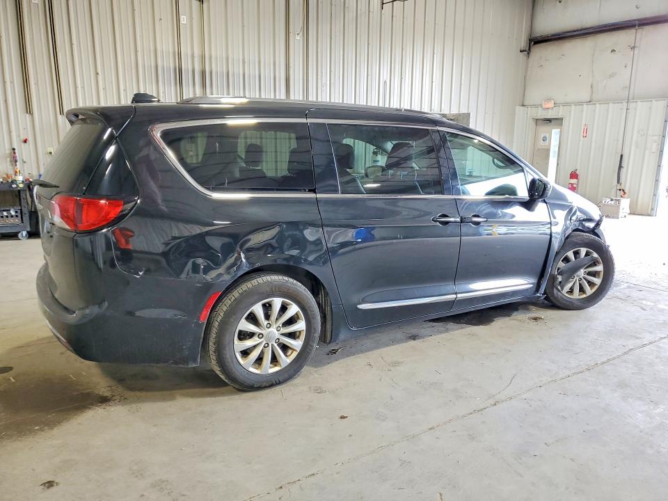 2018 Chrysler Pacifica მანქანა იყიდება აუქციონზე, vin: 2C4RC1BG1JR280677, აუქციონის ნომერი: 60092116