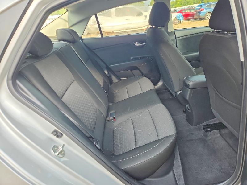 Продаж на аукціоні авто 2019 Kia Rio, vin: 3KPA24AB1KE241212, номер лоту: 62748876