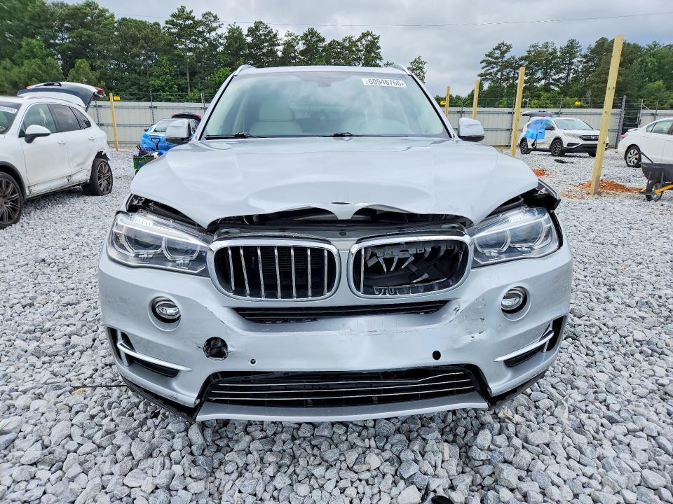 60946766 :رقم المزاد ، 5UXKR0C56G0U12602 vin ، 2016 Bmw X5 مزاد بيع