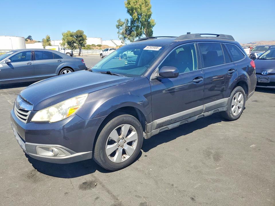 62505986 :رقم المزاد ، 4S4BRBGC8C3212492 vin ، 2012 Subaru Outback مزاد بيع