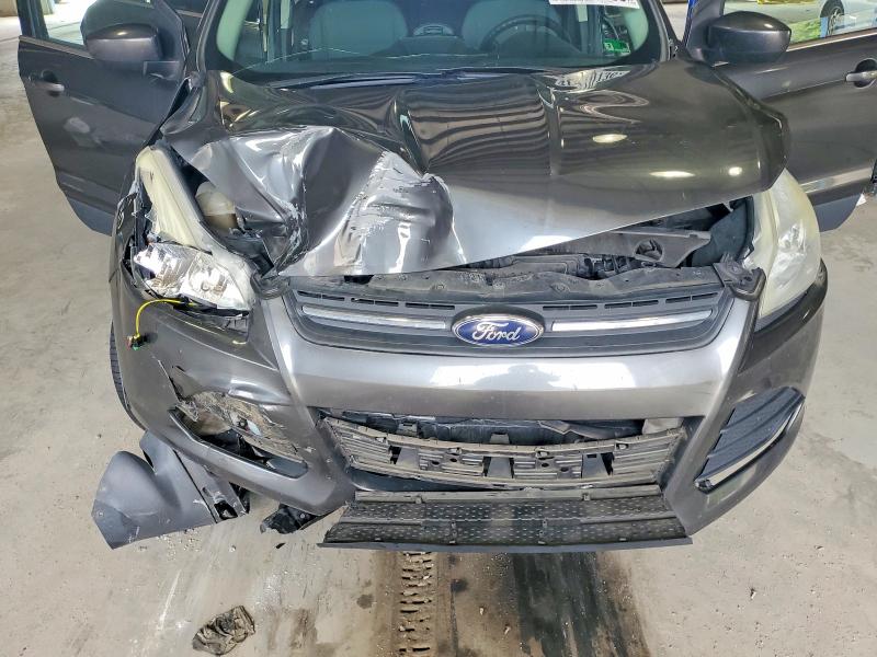 2016 Ford Escape მანქანა იყიდება აუქციონზე, vin: 1FMCU9GX0GUB51038, აუქციონის ნომერი: 62410136