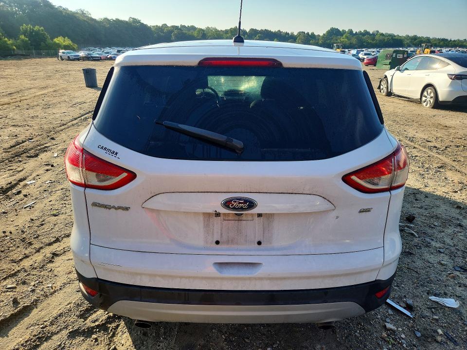 Продажа на аукционе авто 2016 Ford Escape, vin: 1FMCU0G75GUC91811, номер лота: 60699176