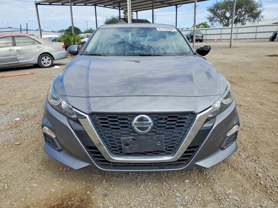 2020 Nissan Altima მანქანა იყიდება აუქციონზე, vin: 1N4BL4BV2LC278925, აუქციონის ნომერი: 61762096