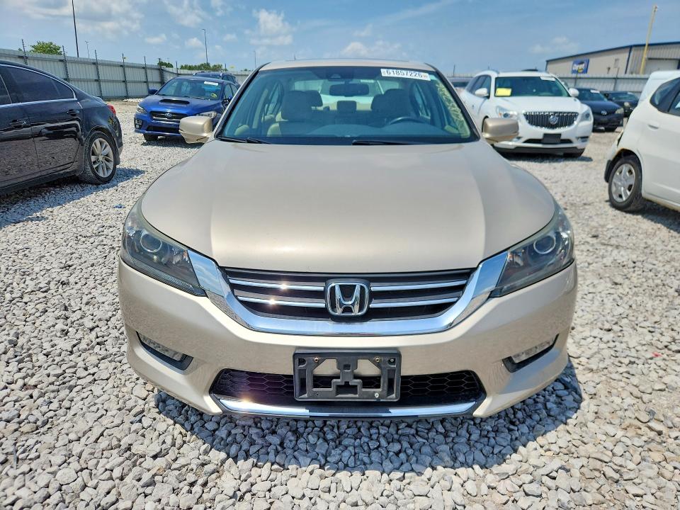 Продажа на аукционе авто 2014 Honda Accord, vin: 1HGCR2F84EA112945, номер лота: 61857226