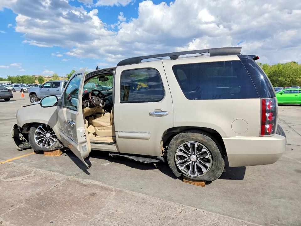 Продаж на аукціоні авто 2008 Gmc Yukon, vin: 1GKFK63828J173974, номер лоту: 61500836