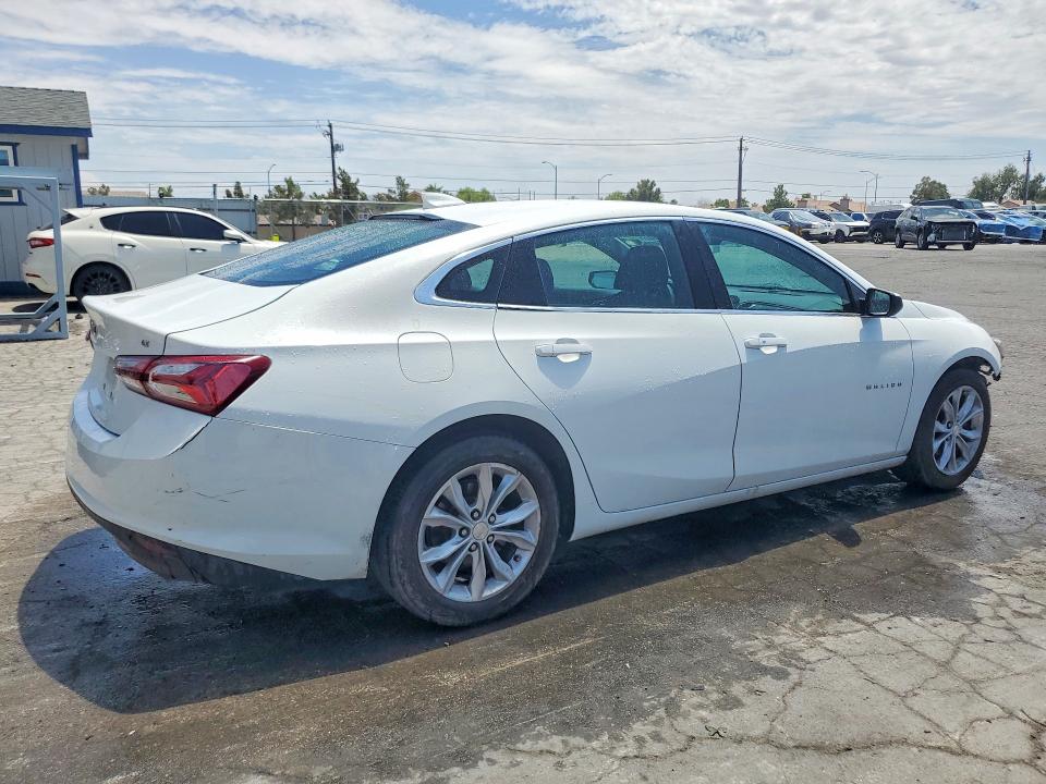 61530916 :رقم المزاد ، 1G1ZD5ST6NF117434 vin ، 2022 Chevrolet Malibu مزاد بيع