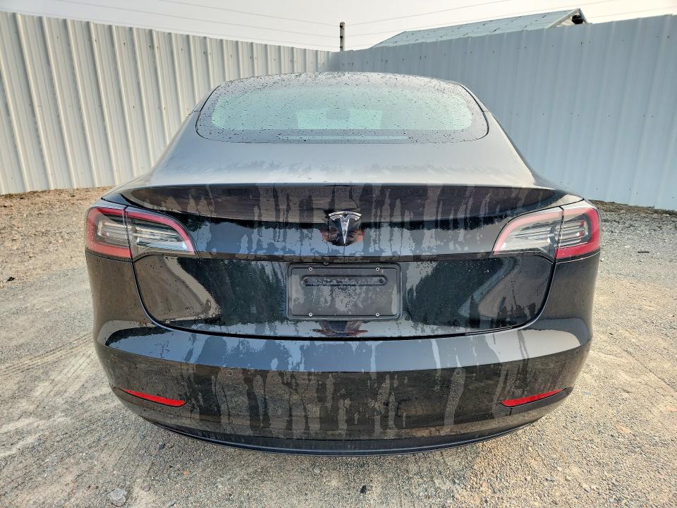 2022 Tesla Model 3 მანქანა იყიდება აუქციონზე, vin: 5YJ3E1EA2NF369599, აუქციონის ნომერი: 61125116
