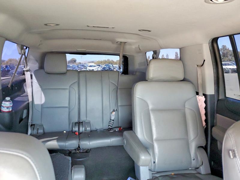 Продаж на аукціоні авто 2015 Chevrolet Suburban, vin: 1GNSCJKC1FR639836, номер лоту: 61168056