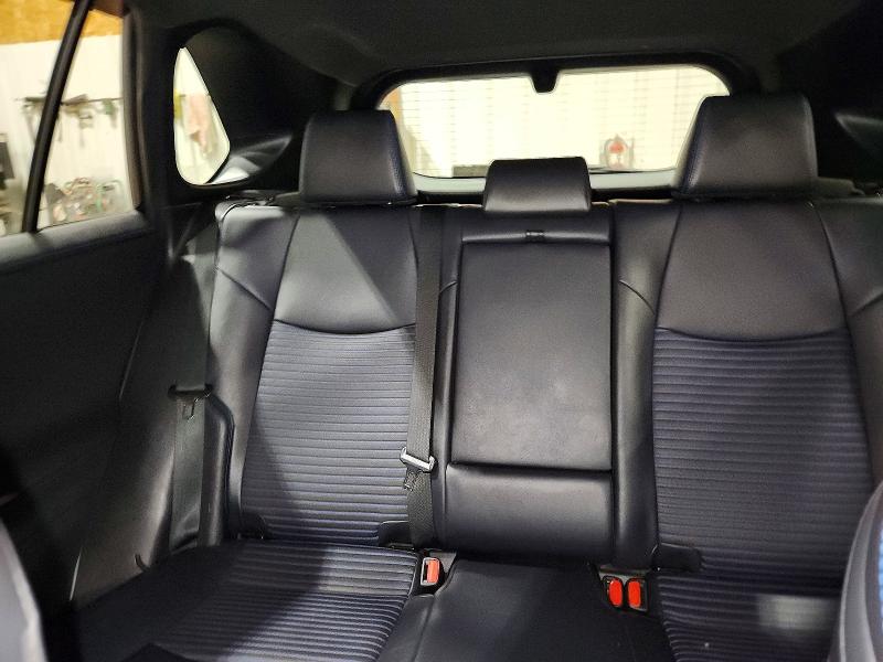 Продажа на аукционе авто 2019 Toyota Rav4, vin: JTMEWRFV7KD510823, номер лота: 62109466