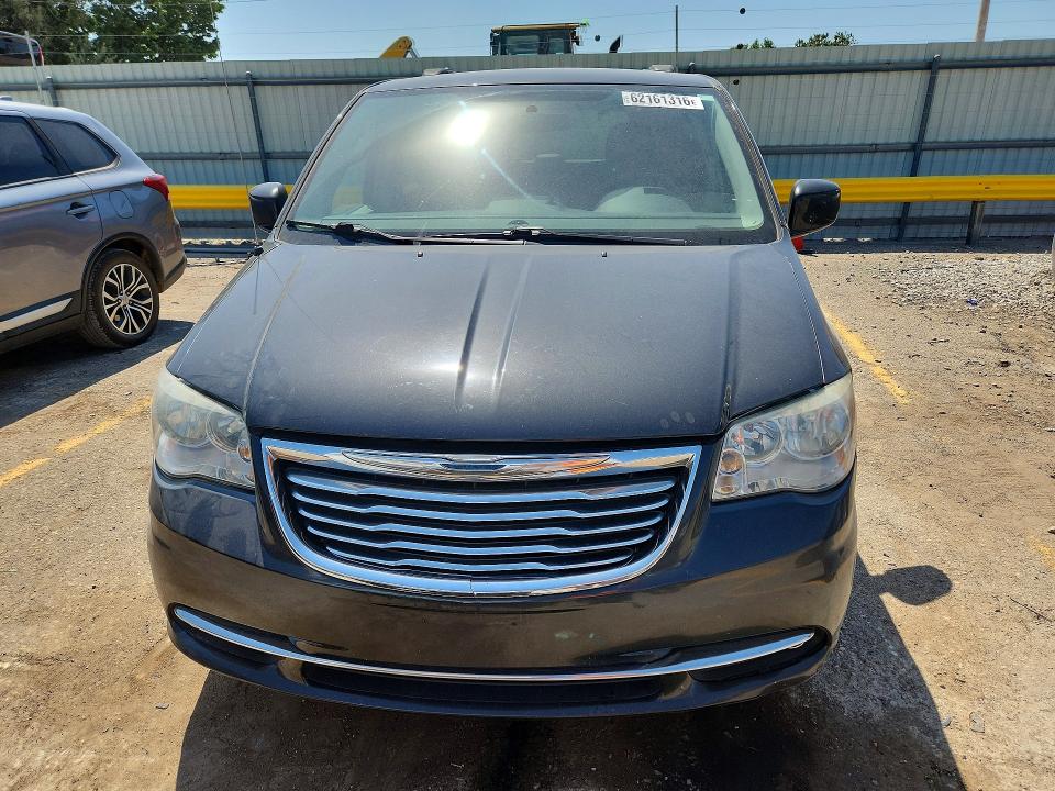2011 Chrysler Town & Country მანქანა იყიდება აუქციონზე, vin: 2A4RR5DG4BR771369, აუქციონის ნომერი: 62161316