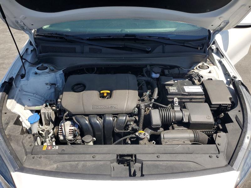 61174486 :رقم المزاد ، 3KPF24AD5NE501946 vin ، 2022 Kia Forte مزاد بيع