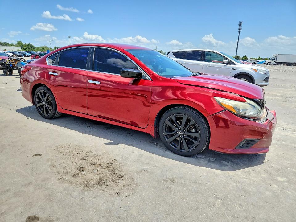 2017 Nissan Altima მანქანა იყიდება აუქციონზე, vin: 1N4AL3AP9HC225574, აუქციონის ნომერი: 61488346