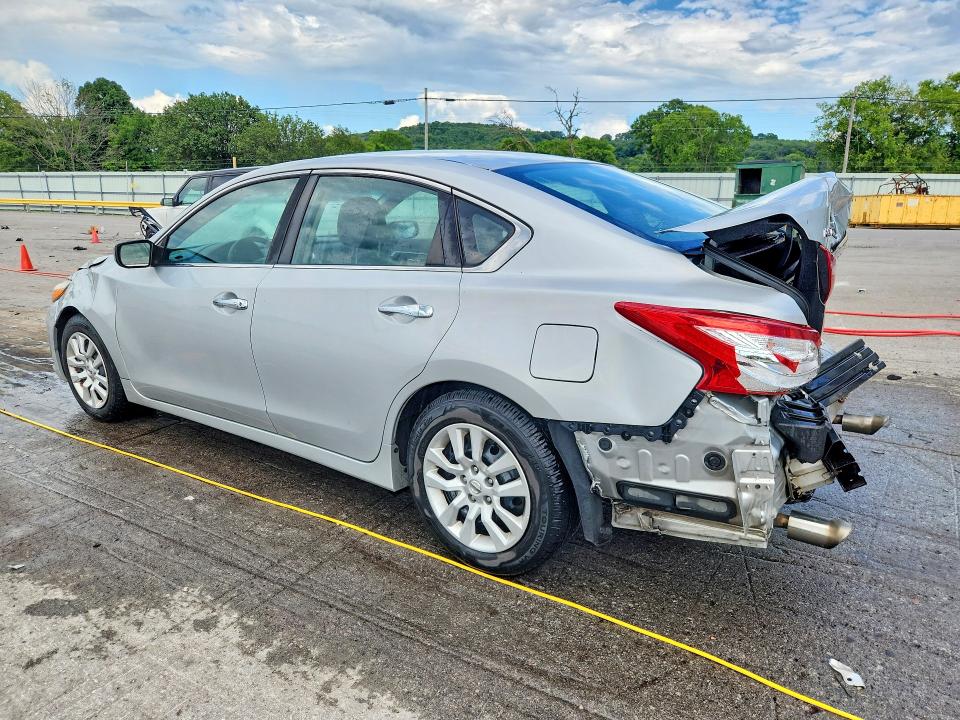 2017 Nissan Altima მანქანა იყიდება აუქციონზე, vin: 1N4AL3AP7HN346446, აუქციონის ნომერი: 61378606