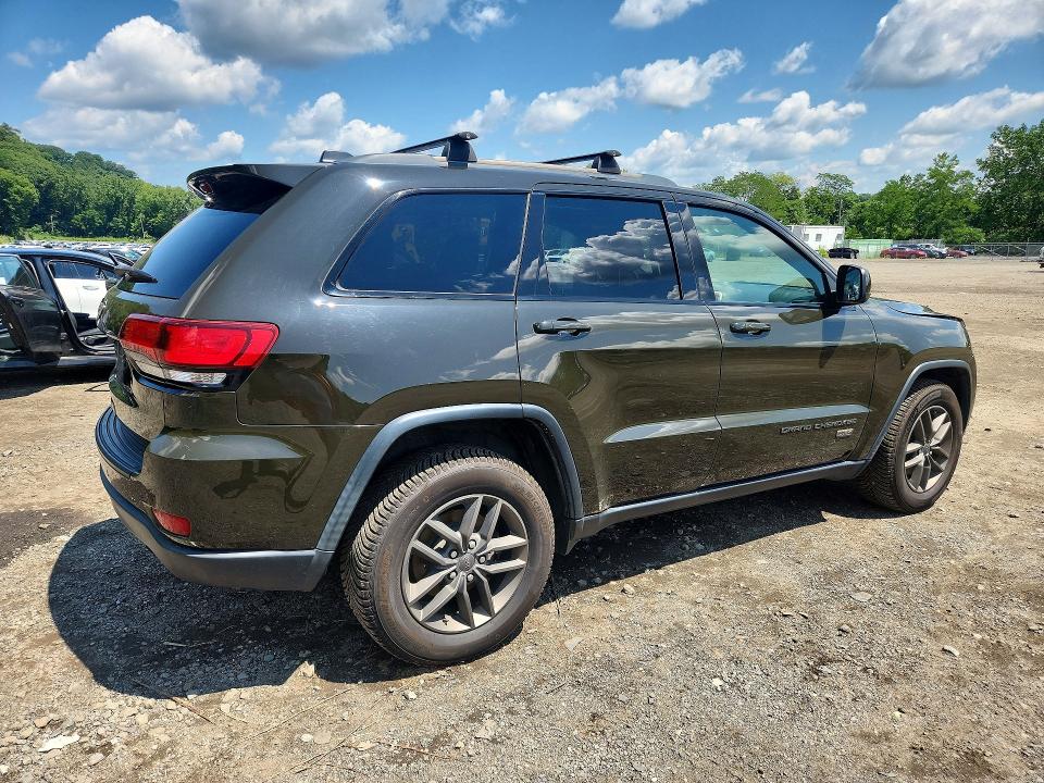 Продаж на аукціоні авто 2017 Jeep Grand Cherokee, vin: 1C4RJFAG1HC612415, номер лоту: 63508246