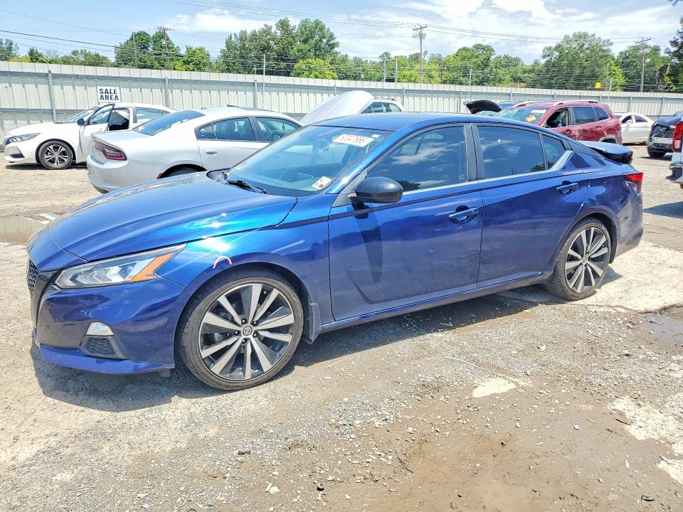 60047986 :رقم المزاد ، 1N4BL4CV6NN394120 vin ، 2022 Nissan Altima مزاد بيع