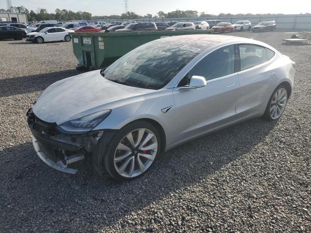 60736416 :رقم المزاد ، 5YJ3E1EB2JF083335 vin ، 2018 Tesla Model 3 مزاد بيع