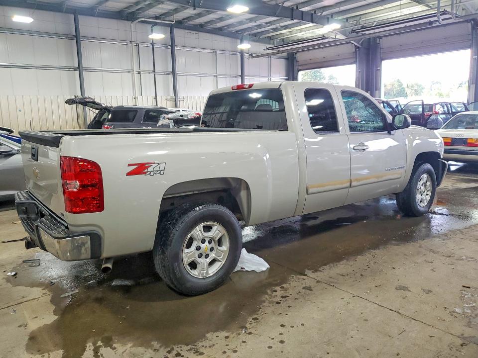 Продажа на аукционе авто 2008 Chevrolet Silverado, vin: 1GCEK19J98Z327909, номер лота: 62494666