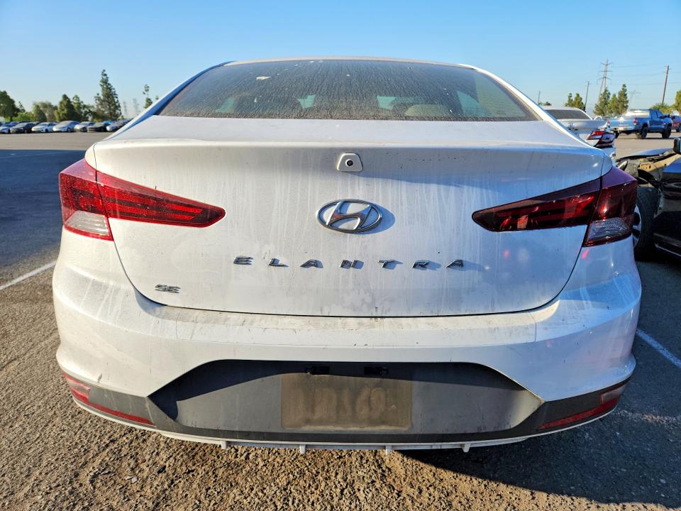 2019 Hyundai Elantra მანქანა იყიდება აუქციონზე, vin: 5NPD74LF1KH425804, აუქციონის ნომერი: 61875376