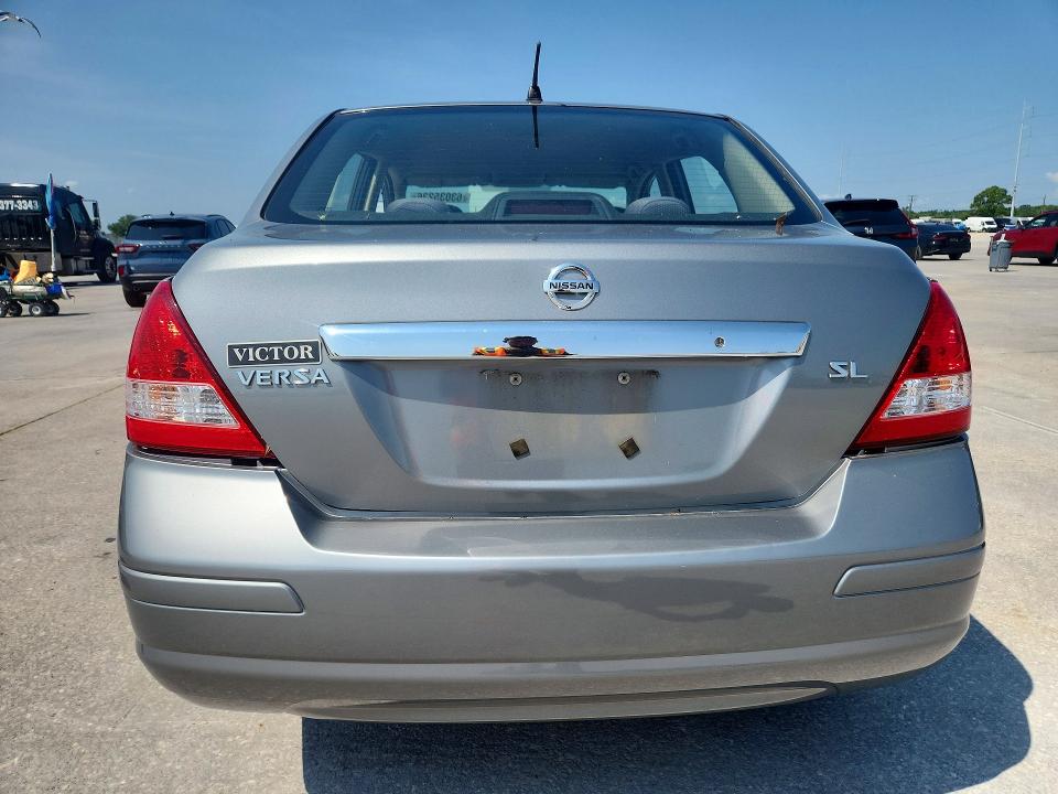 63035236 :رقم المزاد ، 3N1BC11E37L425261 vin ، 2007 Nissan Versa مزاد بيع