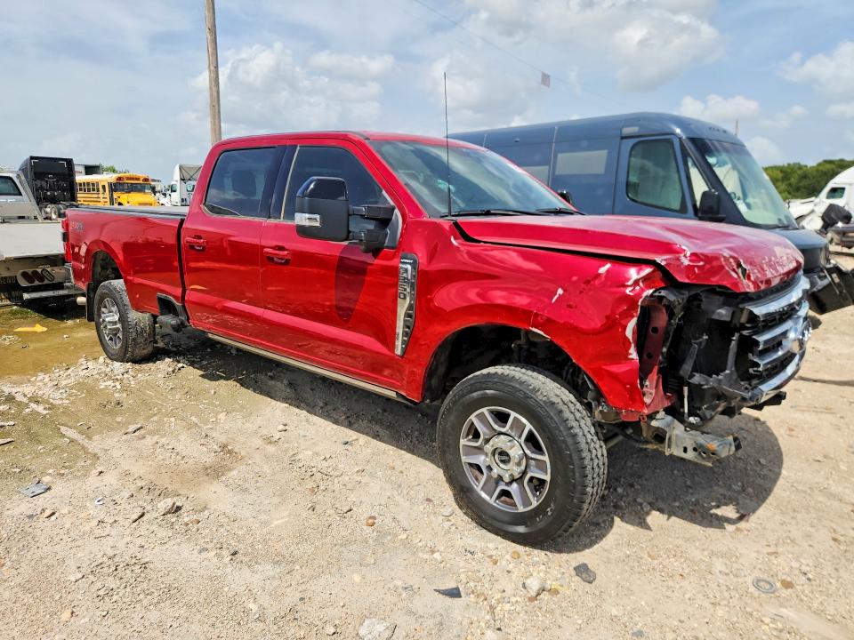 Продажа на аукционе авто 2024 Ford F350, vin: 1FT8W3BN0RED37960, номер лота: 61588976