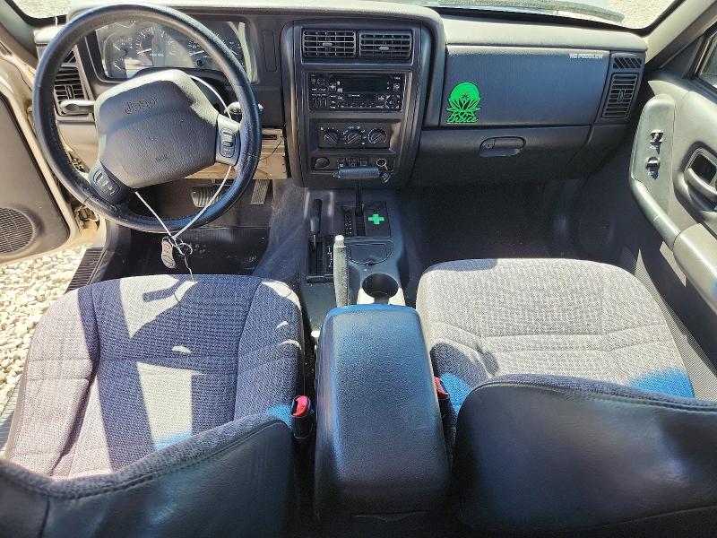 57742666 :رقم المزاد ، 1J4FF48S6YL120721 vin ، 2000 Jeep Cherokee مزاد بيع